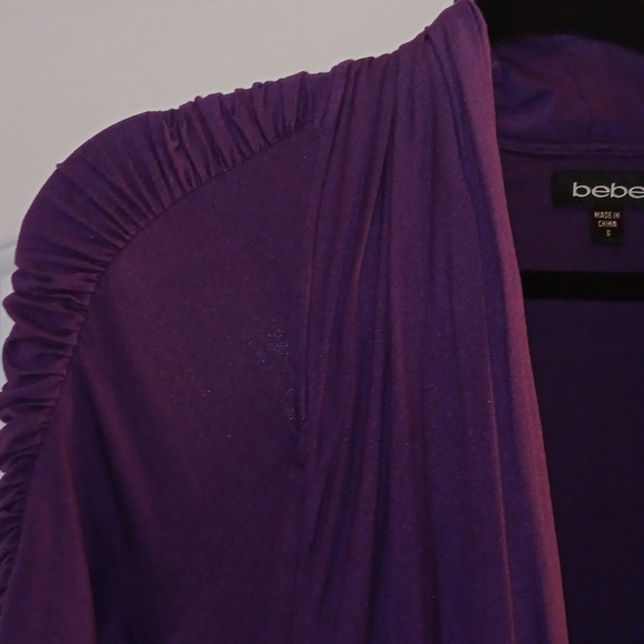 Purple dress with detailed shoulders a drop front and pockets - Picture 2 of 4